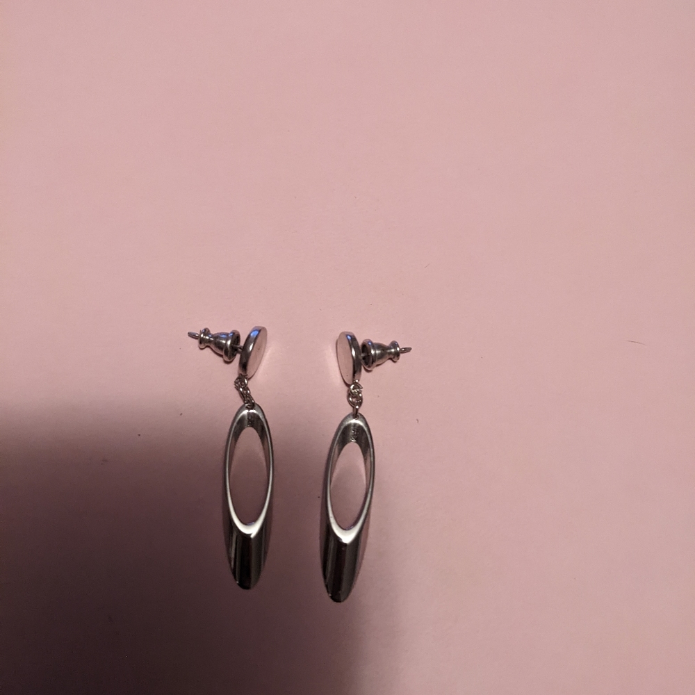 Silver Dangle earrings